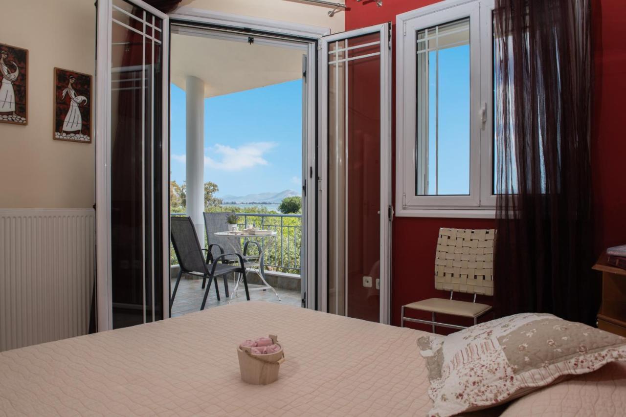 Beachfront Villa Samantha'S Paradise Kivérion Esterno foto